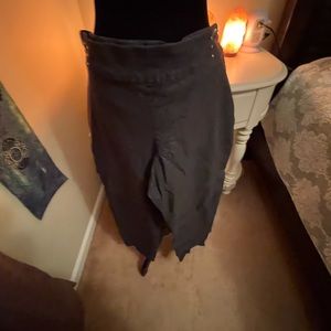 Flattering petite 22 women’s sized gray pull on pants